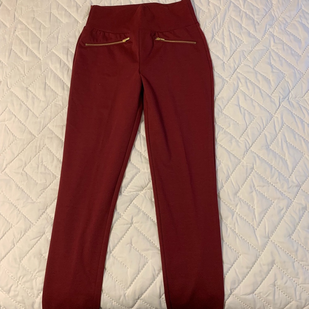 Charlotte Russe Mid-Rise Burgundy Leggings